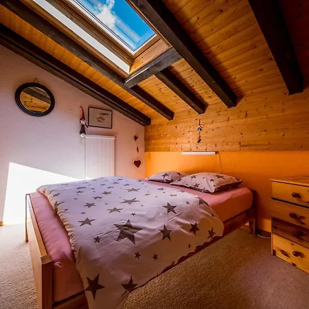 Lägenhet Cosy Au Centre De *
